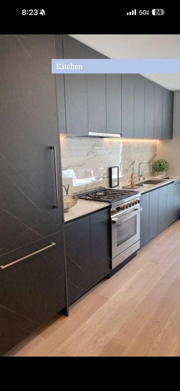230 7th St, Unit 704 in San Francisco, CA - Foto de edificio - Building Photo