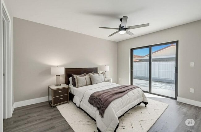 2614 W 65th St in Hialeah, FL - Building Photo - Building Photo