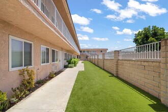 11100 Pangborn Ave. in Downey, CA - Building Photo - Building Photo