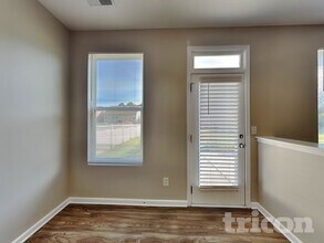 510 Rook Rd in Charlotte, NC - Foto de edificio - Building Photo