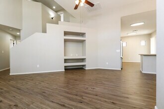 14289 W Lexington Ave in Goodyear, AZ - Building Photo - Building Photo