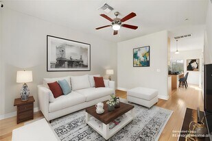 13420 Lyndhurst St in Austin, TX - Building Photo