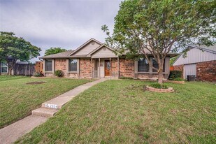 2334 Angel Fire Dr in Garland, TX - Building Photo