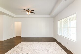 5611 Timber Leaf Lp in Bessemer, AL - Building Photo - Building Photo