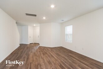 3731 Solanum Dr in Conroe, TX - Building Photo - Building Photo