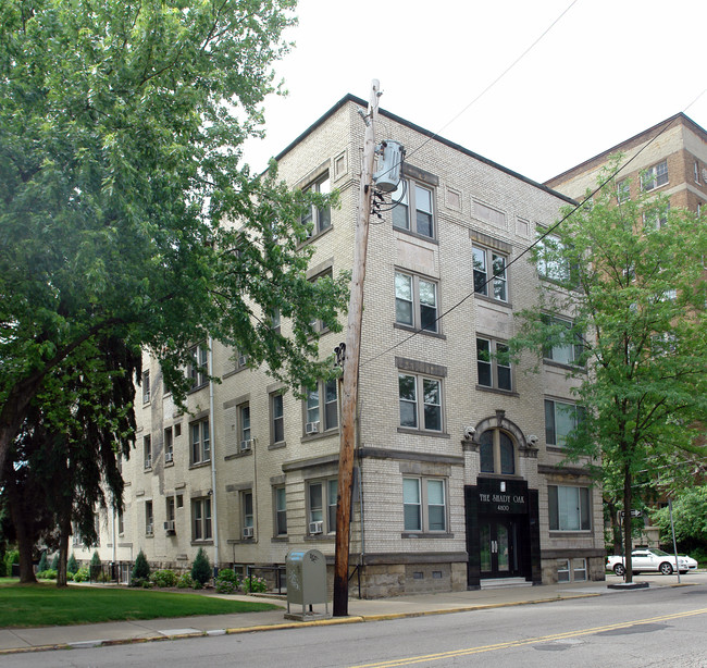 Clyde Street Apartments in Pittsburgh, PA - Foto de edificio - Building Photo