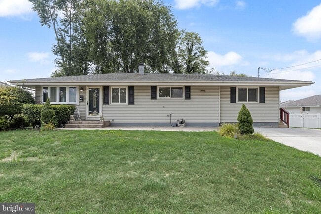 property at 32 Larkin Rd