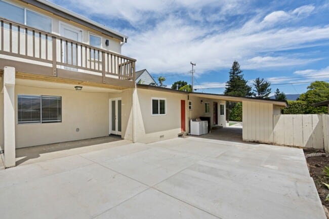 291 Ramona Dr in San Luis Obispo, CA - Building Photo - Building Photo