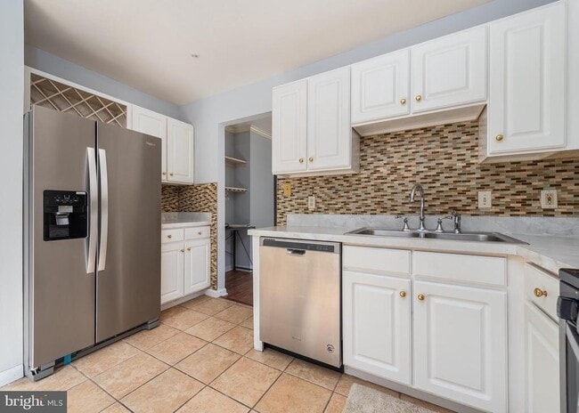 5971 Millrace Ct in Columbia, MD - Building Photo - Building Photo