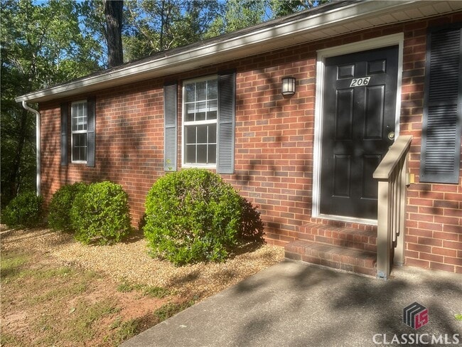 206 Lavender Lakes Dr in Athens, GA - Building Photo - Building Photo