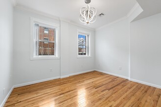 498 Ocean Ave in Jersey City, NJ - Building Photo - Building Photo