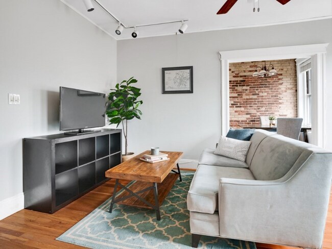 property at 1 Crawford St