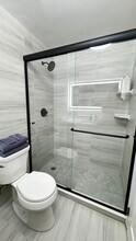 230 E Ontario St, Unit 1703 in Chicago, IL - Building Photo - Building Photo
