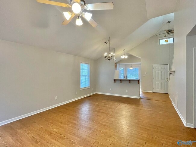 186 Hollington Dr NE in Huntsville, AL - Building Photo - Building Photo