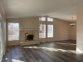595 Meadowlark Rd in Orem, UT - Building Photo - Building Photo