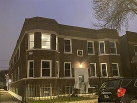 6601 S Bishop St in Chicago, IL - Building Photo
