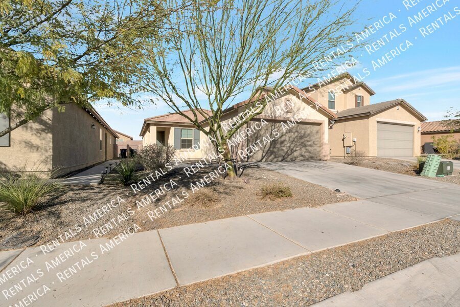 8755 E Stone Meadow Cir in Tucson, AZ - Building Photo