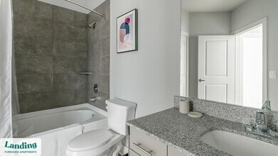 1619 N Frazier St, Unit 339 in Conroe, TX - Building Photo - Building Photo