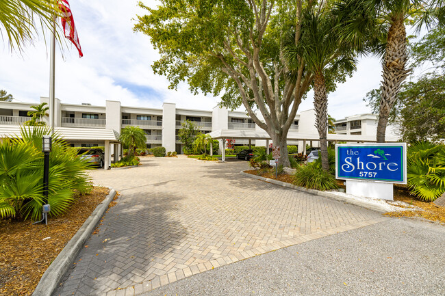 The Shore in Longboat Key, FL - Building Photo - Building Photo