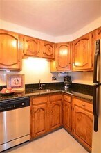 200 Park Terrace Dr in Stoneham, MA - Building Photo - Building Photo