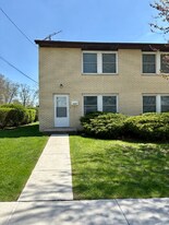 1612 S Madison St in Lockport, IL - Building Photo
