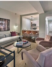 579 Broad St in Newark, NJ - Building Photo - Building Photo