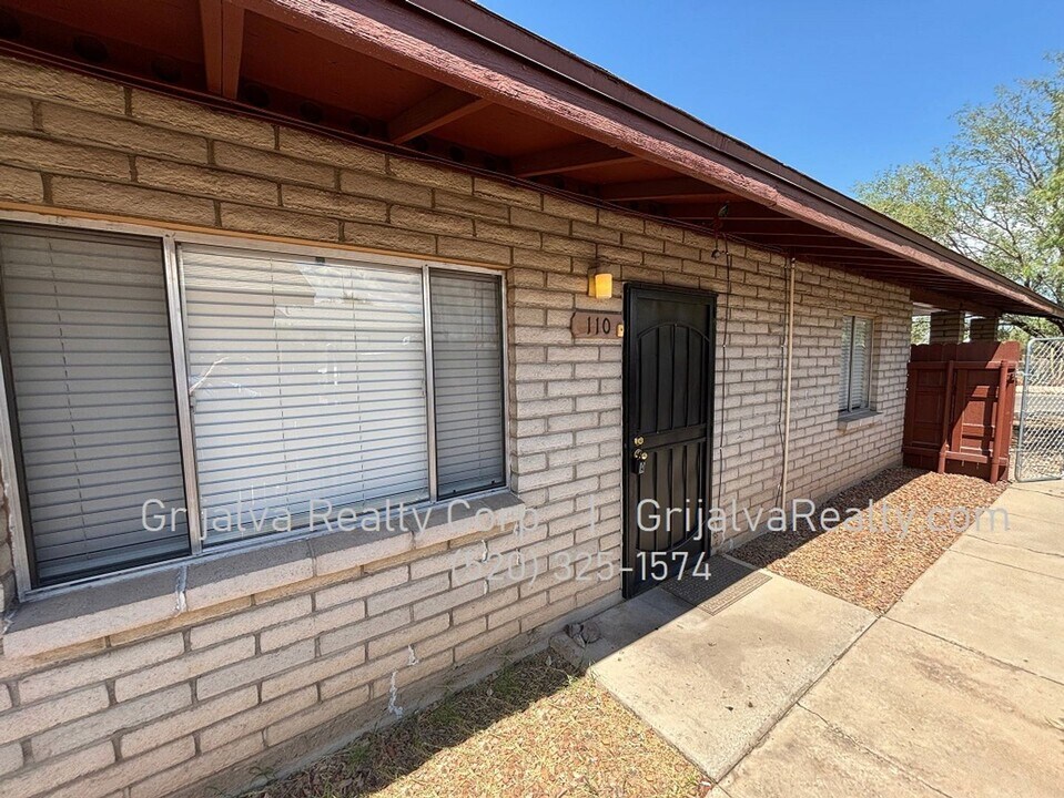 110-112 E Elm St in Tucson, AZ - Building Photo