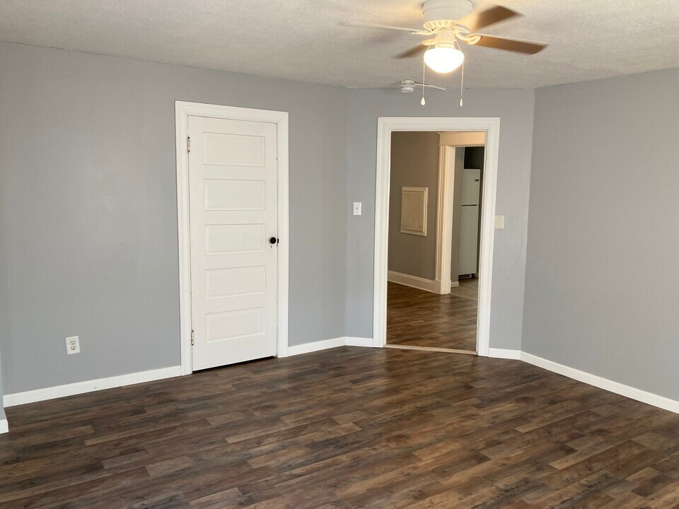 1117 N B St in Hamilton, OH - Building Photo