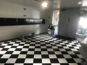 4424 Woodman Ave in Sherman Oaks, CA - Building Photo - Building Photo