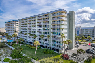 Sandcastle I in Indian Shores, FL - Building Photo - Building Photo