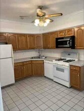 2305 Maine St, Unit 2c in Quincy, IL - Building Photo - Building Photo