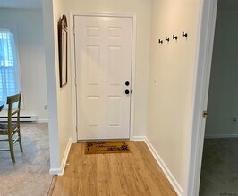 59 Van Dam St-Unit -2 in Saratoga Springs, NY - Building Photo - Building Photo