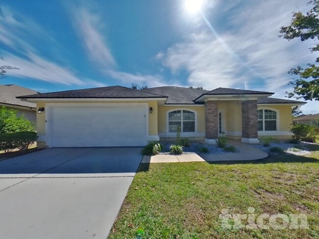 86216 Vegas Blvd in Yulee, FL - Foto de edificio - Building Photo