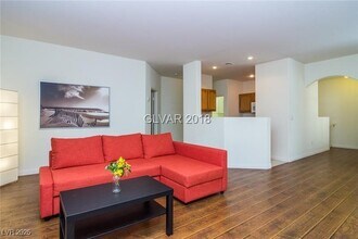 2050 W Warm Springs Rd in Henderson, NV - Building Photo - Building Photo
