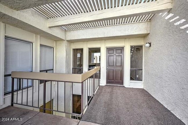 3002 70TH St-Unit -235 in Scottsdale, AZ - Building Photo - Building Photo