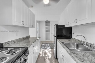 601 NW 90th St in El Portal, FL - Building Photo - Building Photo
