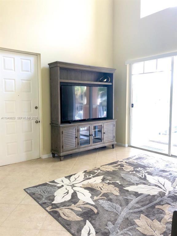 property at 4812 S Central Blvd