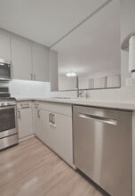 650 Chestnut St in San Francisco, CA - Foto de edificio - Building Photo