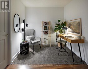 105 Harrison Garden Blvd in Toronto, ON - Building Photo - Building Photo