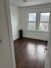 181 Chestnut Ave in Bogota, NJ - Building Photo - Building Photo