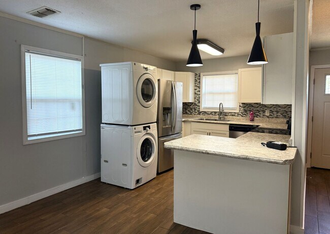 2213 Spence Cir-Unit -2 in Jonesboro, AR - Building Photo - Building Photo