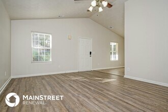 546 Forest Hill Dr in Stockbridge, GA - Building Photo - Building Photo