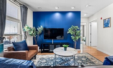 601 Albany St, Unit SI ID1240291P in Boston, MA - Building Photo - Building Photo