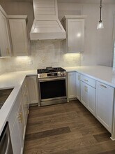4503 SW Elderwood St in Bentonville, AR - Foto de edificio - Building Photo