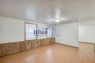 3242-3248-3248 SE Alder Ct in Portland, OR - Foto de edificio - Building Photo