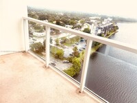 1301 NE Miami Gardens Dr in Miami, FL - Building Photo - Building Photo