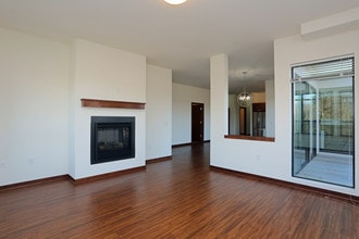 Encore Living at Mequon Town Center in Mequon, WI - Building Photo - Interior Photo