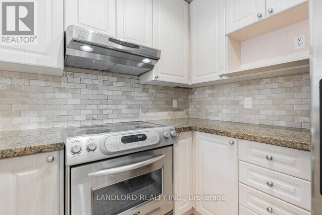 3071 Treadwells Dr in Mississauga, ON - Building Photo - Building Photo