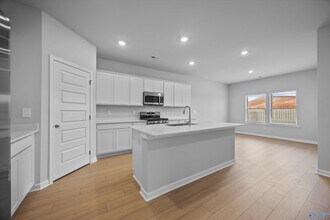 130 Stockholm Ln in Huntsville, AL - Building Photo - Building Photo