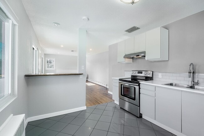 property at 1987 Plumas St